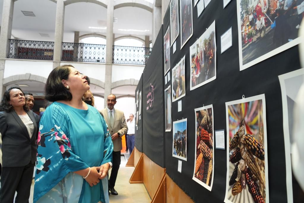 Realizan en el Congreso premiación del concurso de fotografía organizado por el IAIP